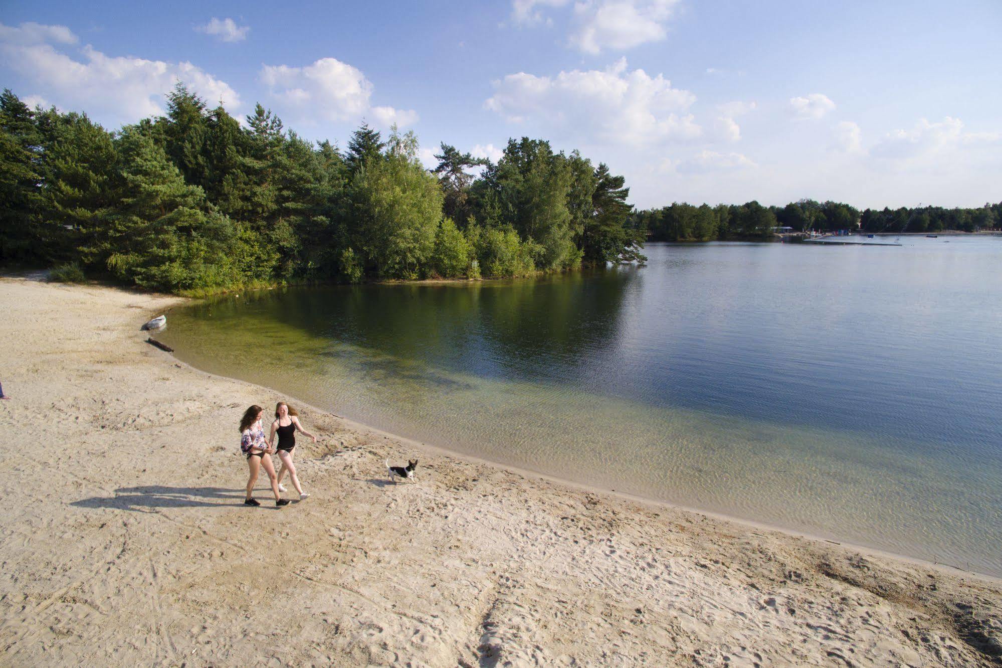 Hotel De Vossemeren By Center Parcs Lommel Zewnętrze zdjęcie